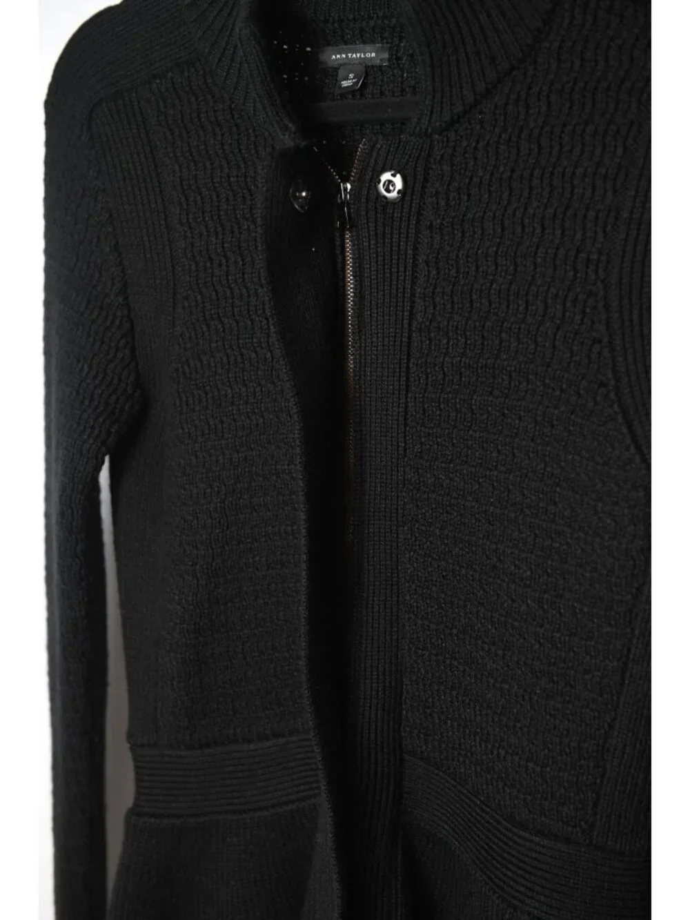 Ann Taylor Size Small Black Zip Back Peplum Hem Knit Sweater - Picture 6 of 12